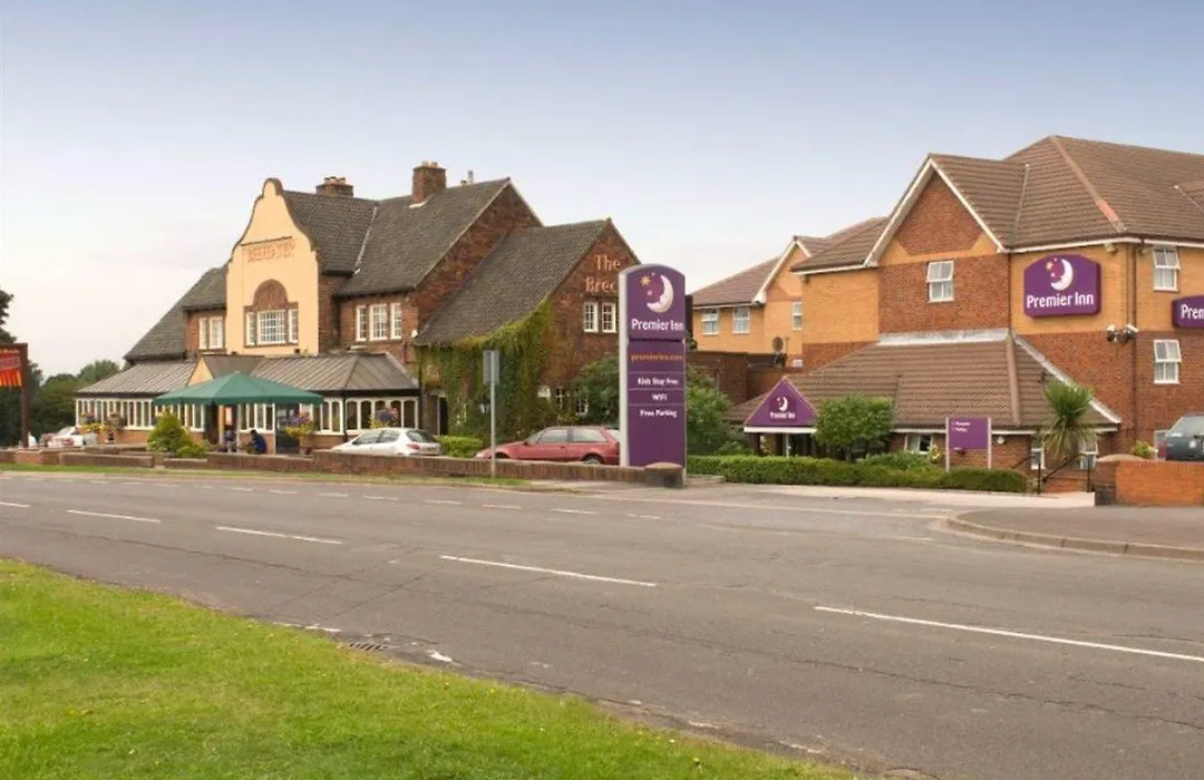 Premier Inn Rotherham East - M18/M1-1