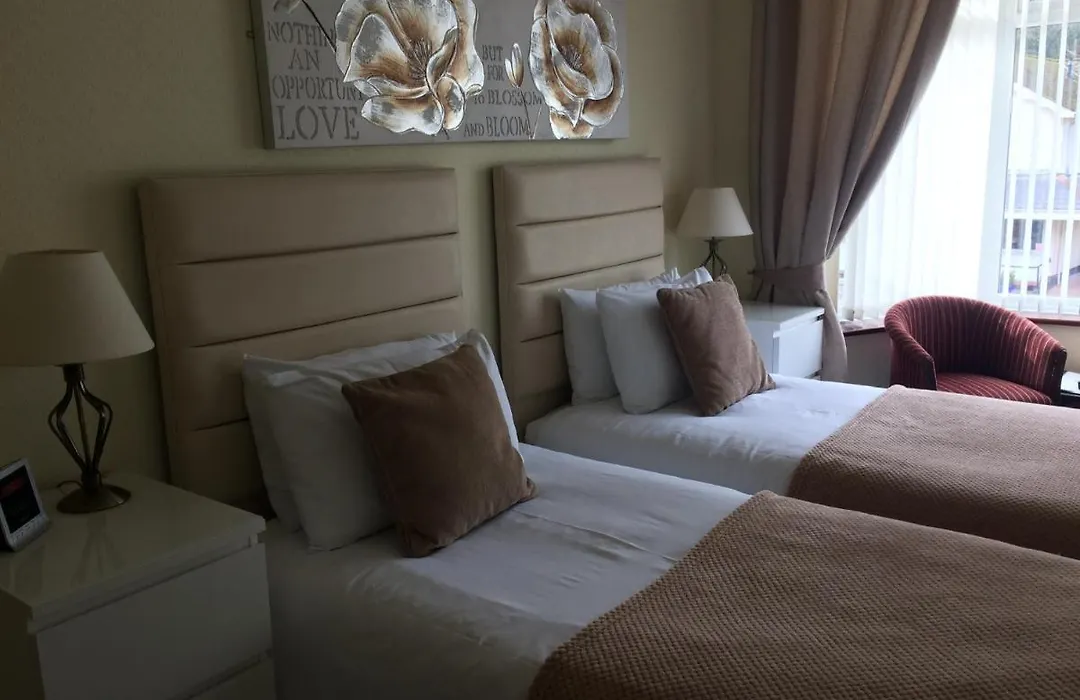 Southcombe Guesthouse-1