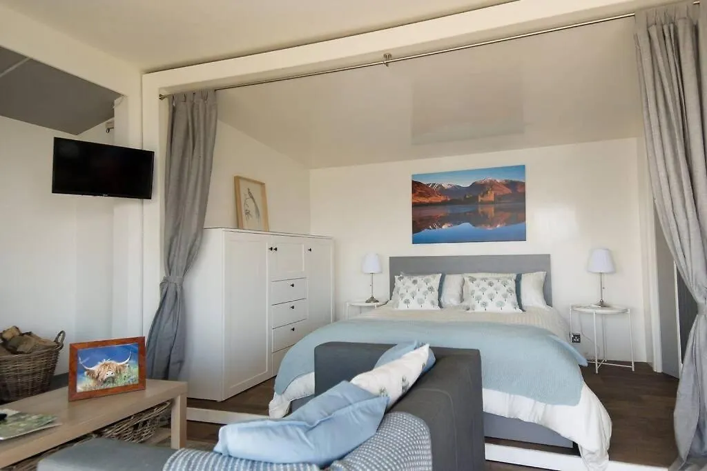 Columba Lodge, St Conan'S Escape, Idyllic Highland Getaway-1