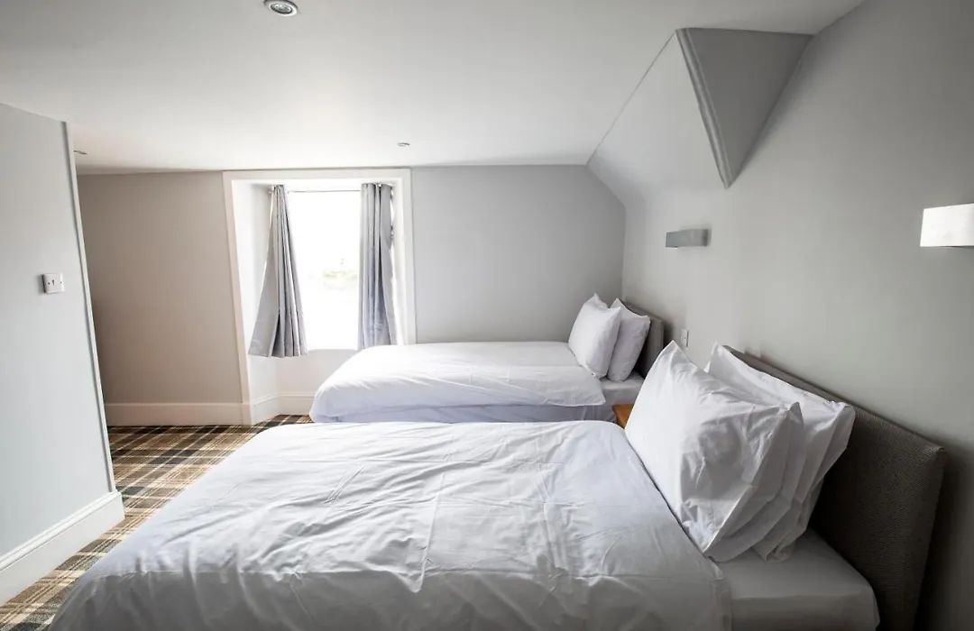 Crown Court Hotel-1