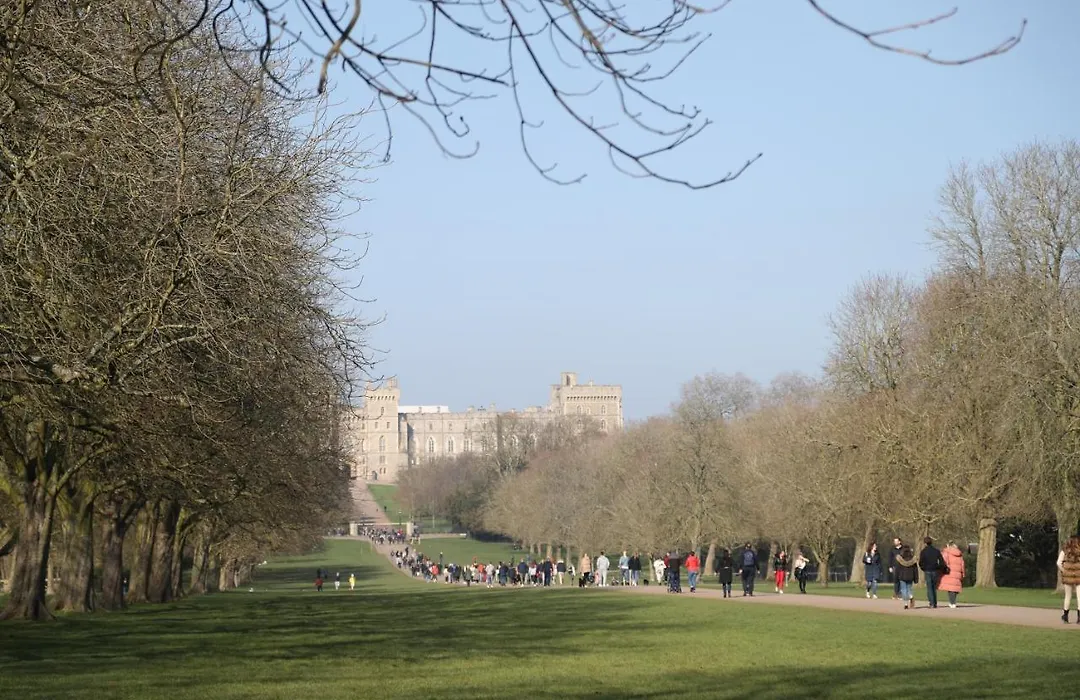 Letting Serviced Apartments - Guards View, Windsor-1