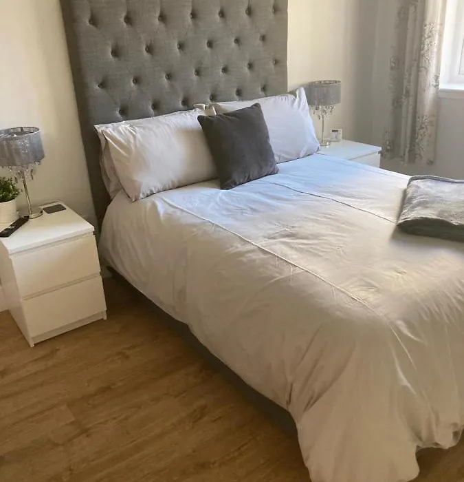 Dunelm Snug-1