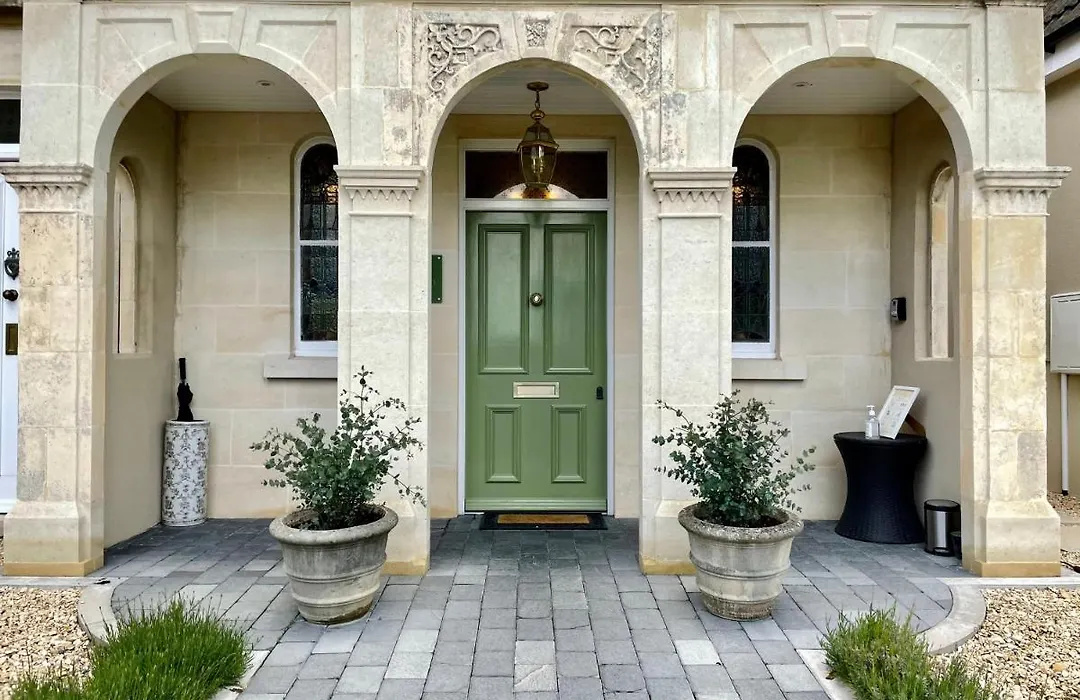 Tyndall Villa Boutique B&B-1