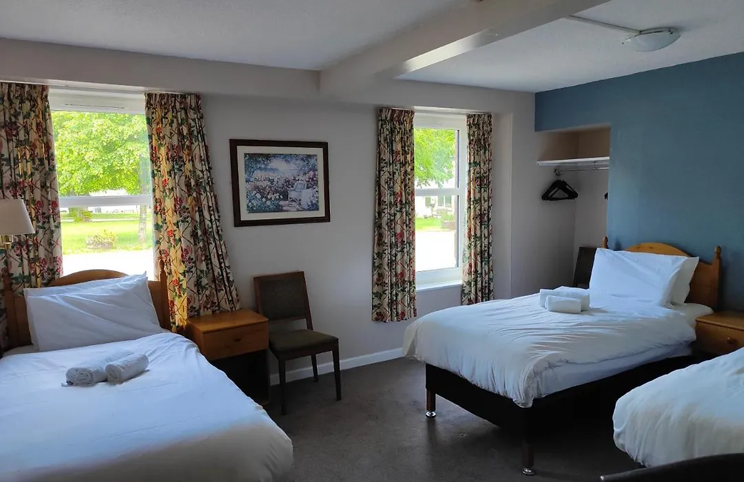 Richmond Arms Hotel (Adults Only)-1