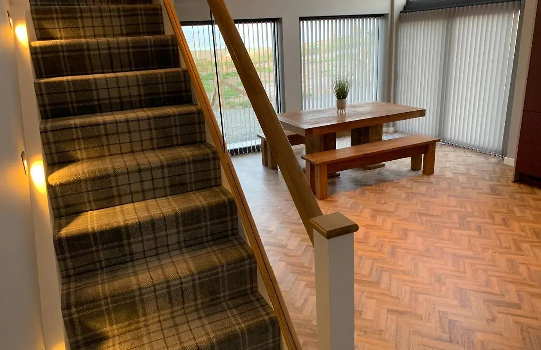 Eastbrae Cottages & Lodges-1