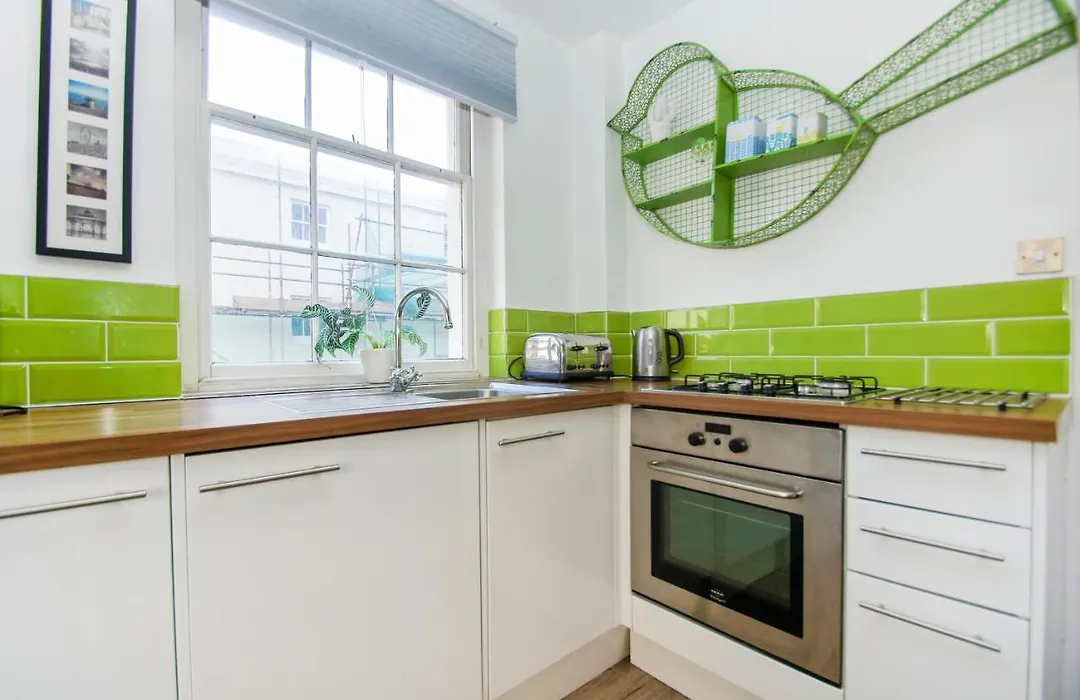Cannon Place - Central - By Brighton Holiday Lets-1
