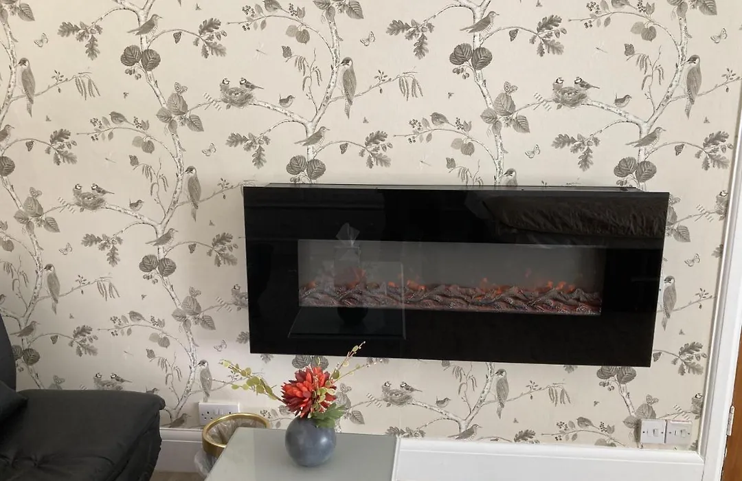 Pinewood Cottage Self Catering Apartments And Studio Apartments-1