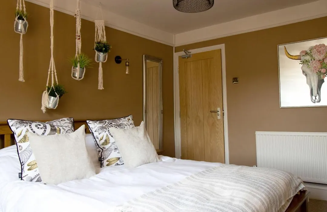 The Riverside Rooms-1