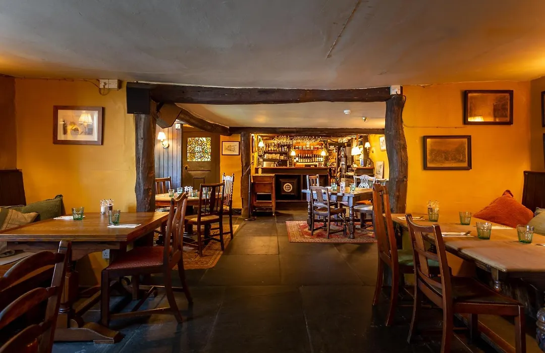 Castle Inn-1