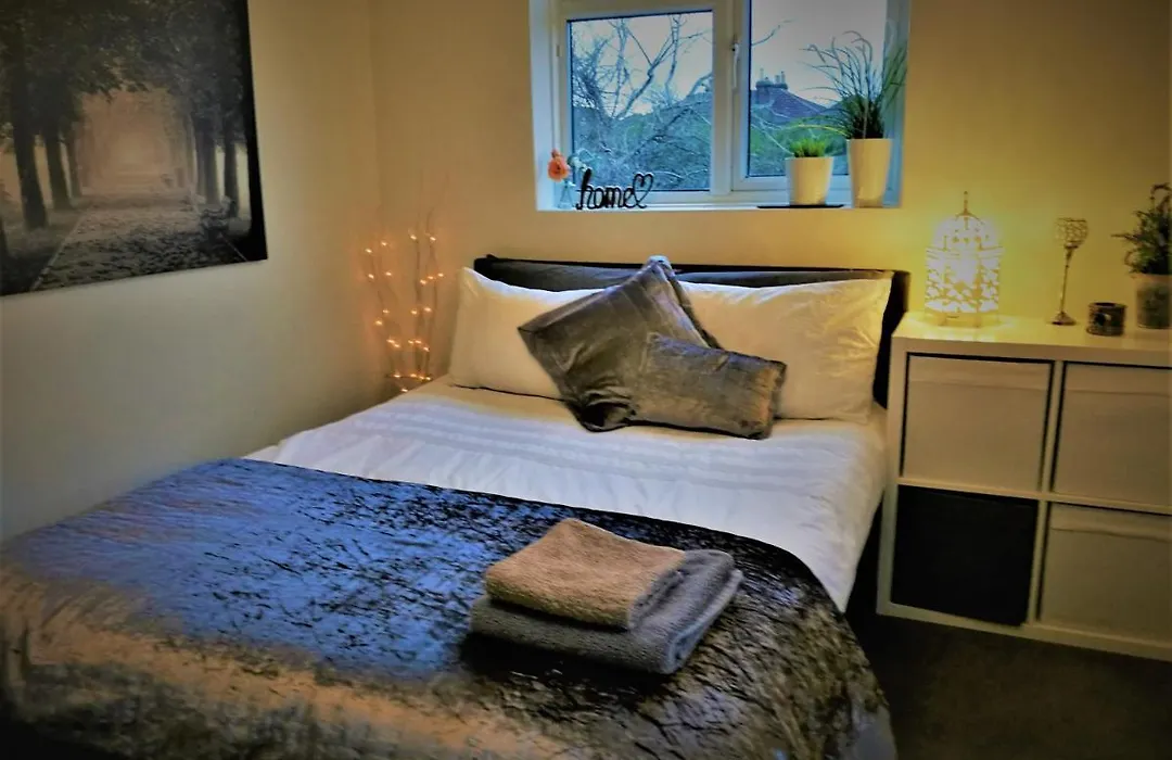 Freemantle Solent Lodge Sgh-1