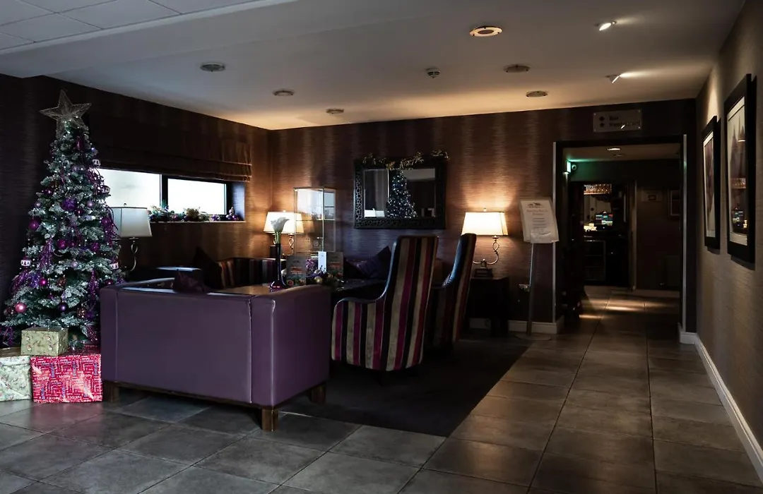 Ballyrobin Hotel-1