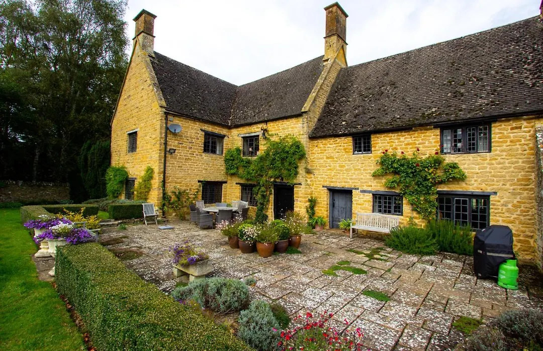 Stourton Manor-1