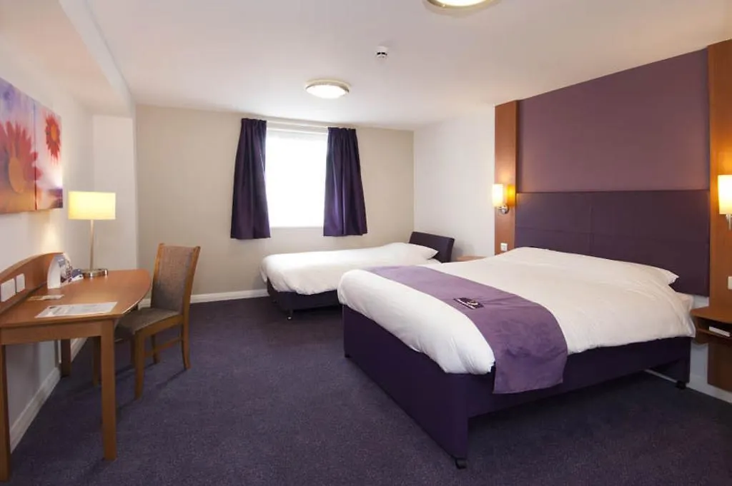 Premier Inn Dover - A20-1