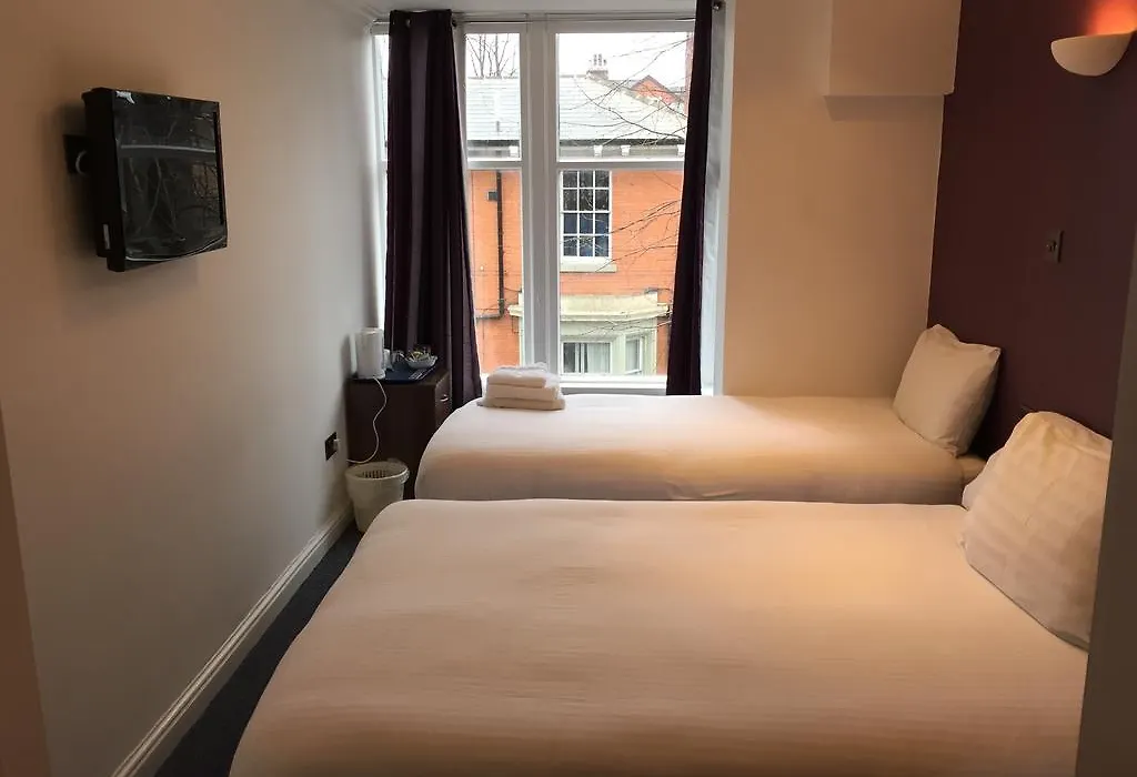 Hill View Hotel-1