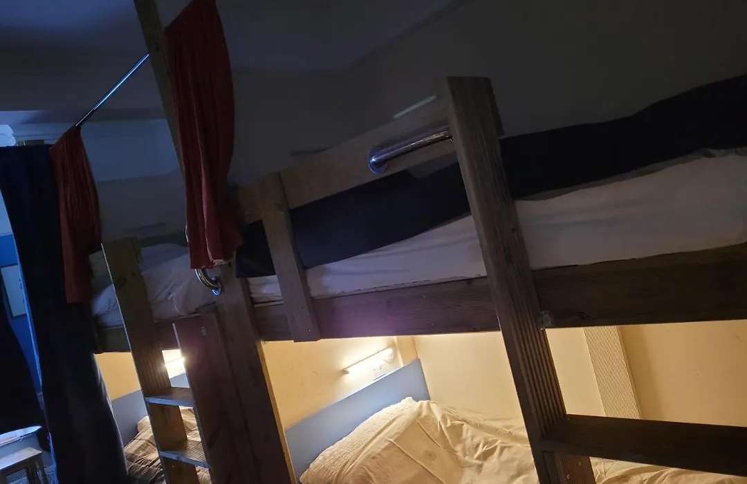 Les Fleurs Accommodation-1