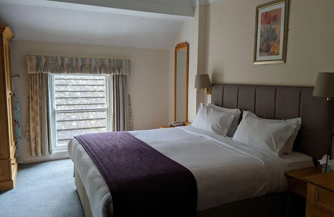 Hadlow Manor-1