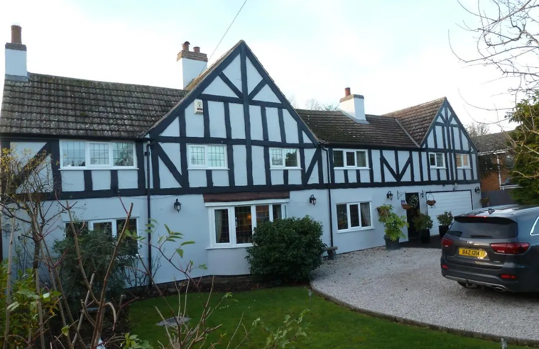 Newark Lodge Guest House-1
