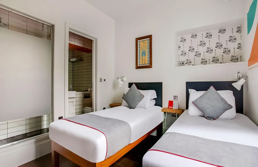 Oyo Fab Guest House-1