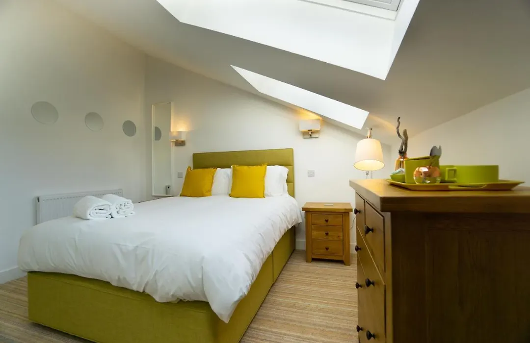 Largigi Rooms Centre Of Lyme Regis Close To The Beach And Town Centre-1