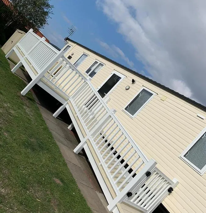 Seton Sands Haven Holiday Park - Platinum Caravan-1