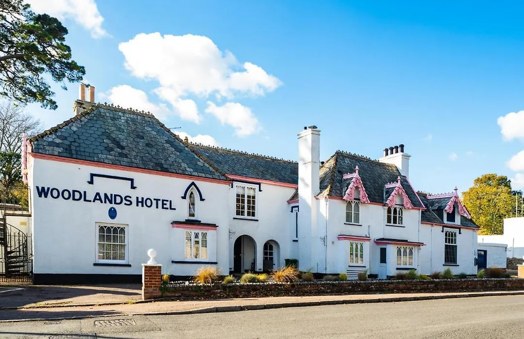 The Woodlands Hotel-1