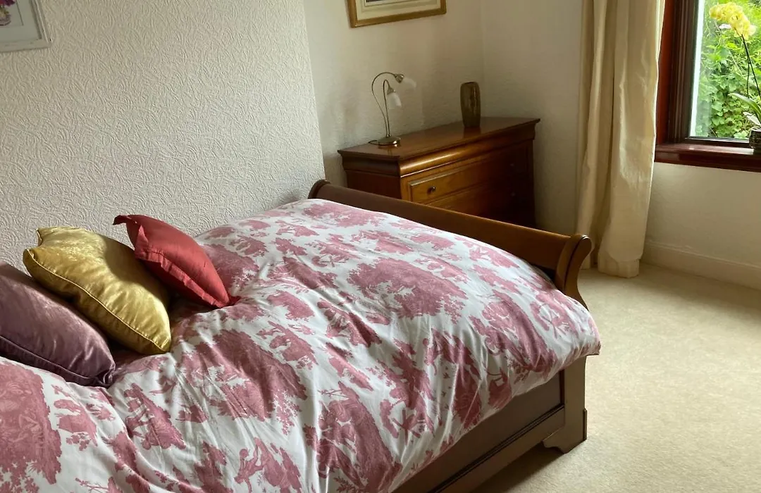 Rose Cottage-1