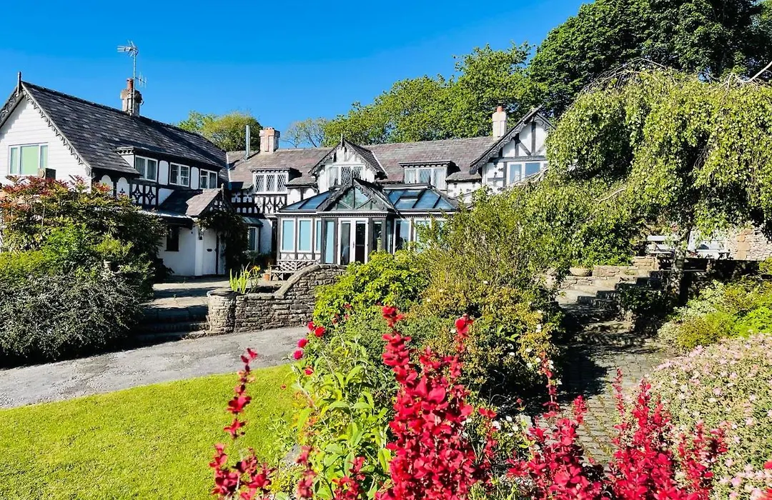Pentre Cerrig Country House-1