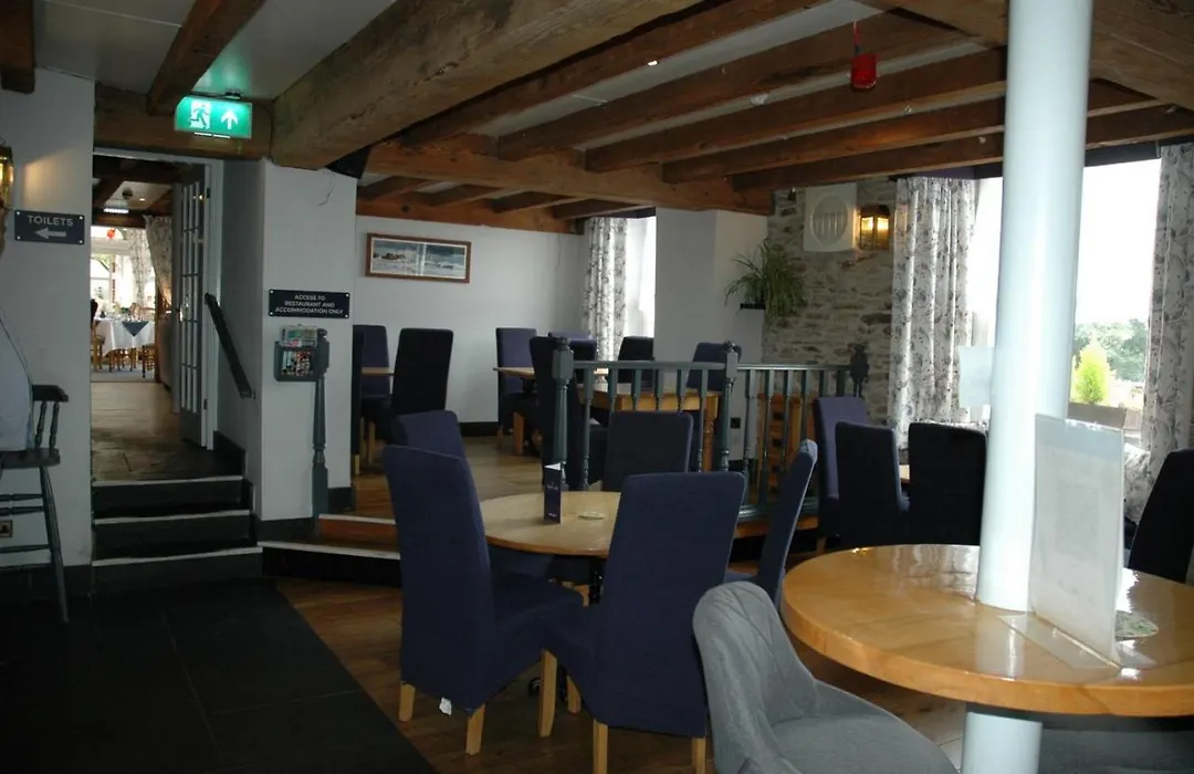 The Royal Inn-1