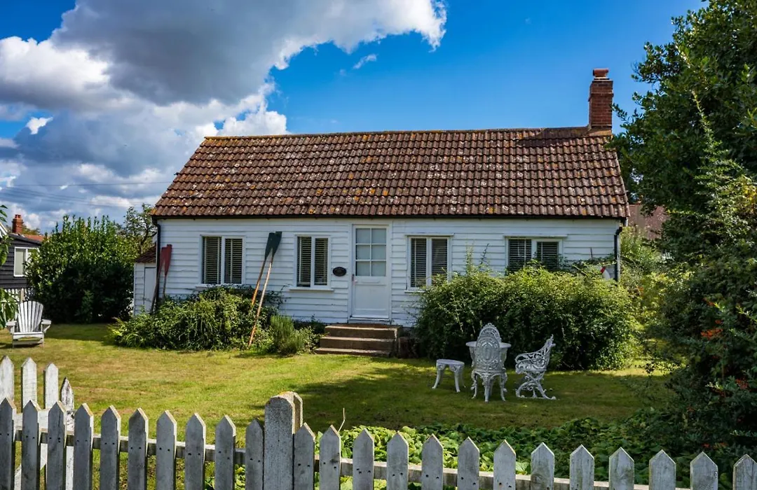 Osea Island Holiday Homes-1