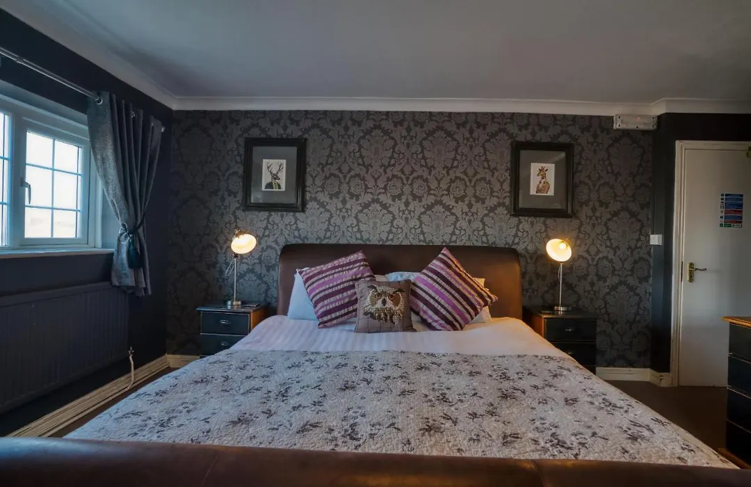 The Swan Inn Bridgnorth 24 Hour Self Check In With Free Parking-1