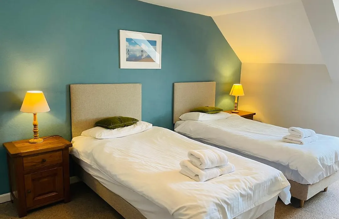 St George'S Country House-1