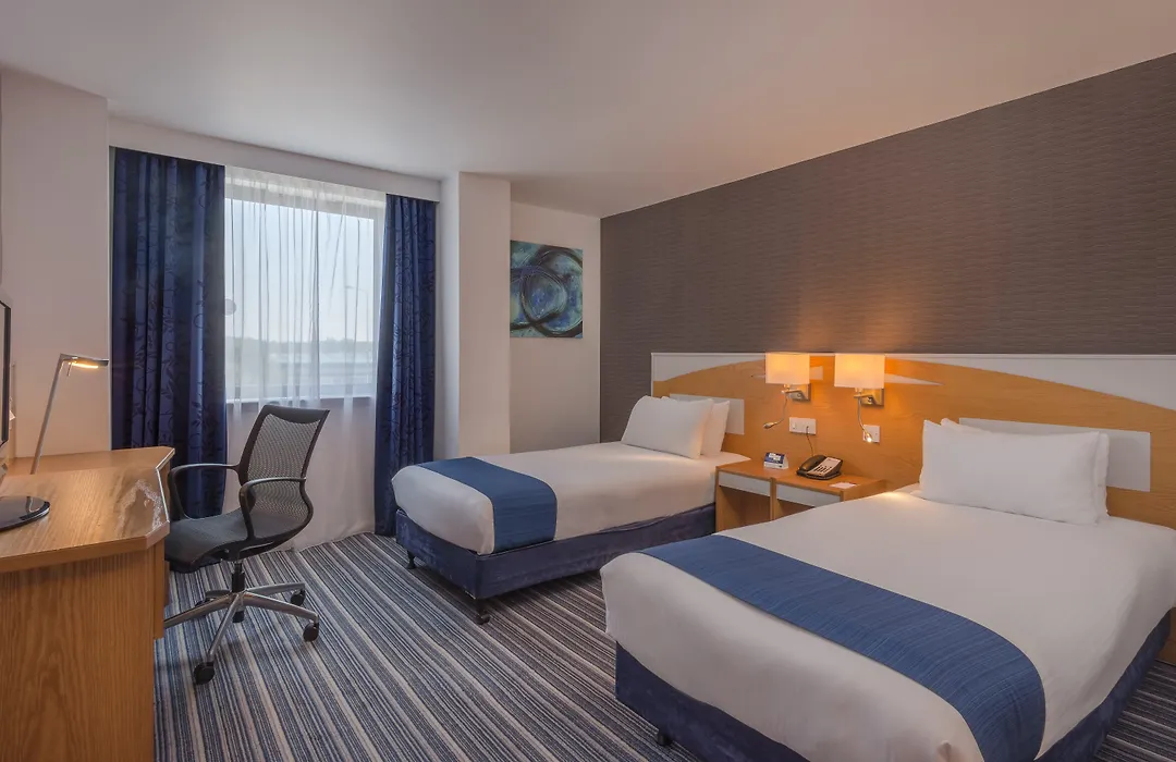 Holiday Inn Express Birmingham - Castle Bromwich, An Ihg Hotel-1