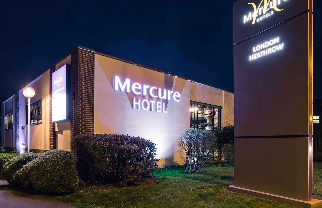 Mercure London Heathrow Airport-1