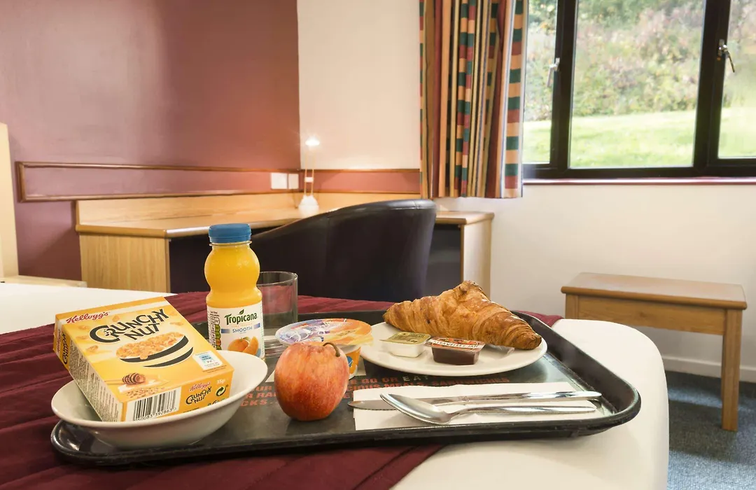 Days Inn Bradford M62-1