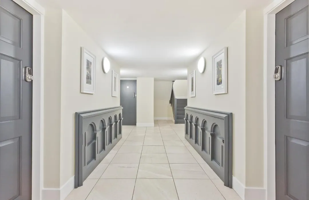 Sandgate Chapel - Self Check In Apartments-1