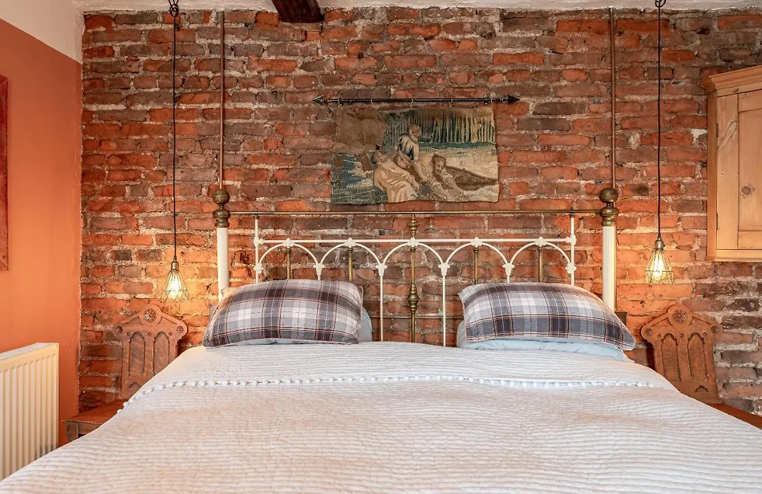 Moonfleet Boutique Hotel-1