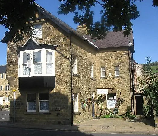 Lyndale Guest House-1