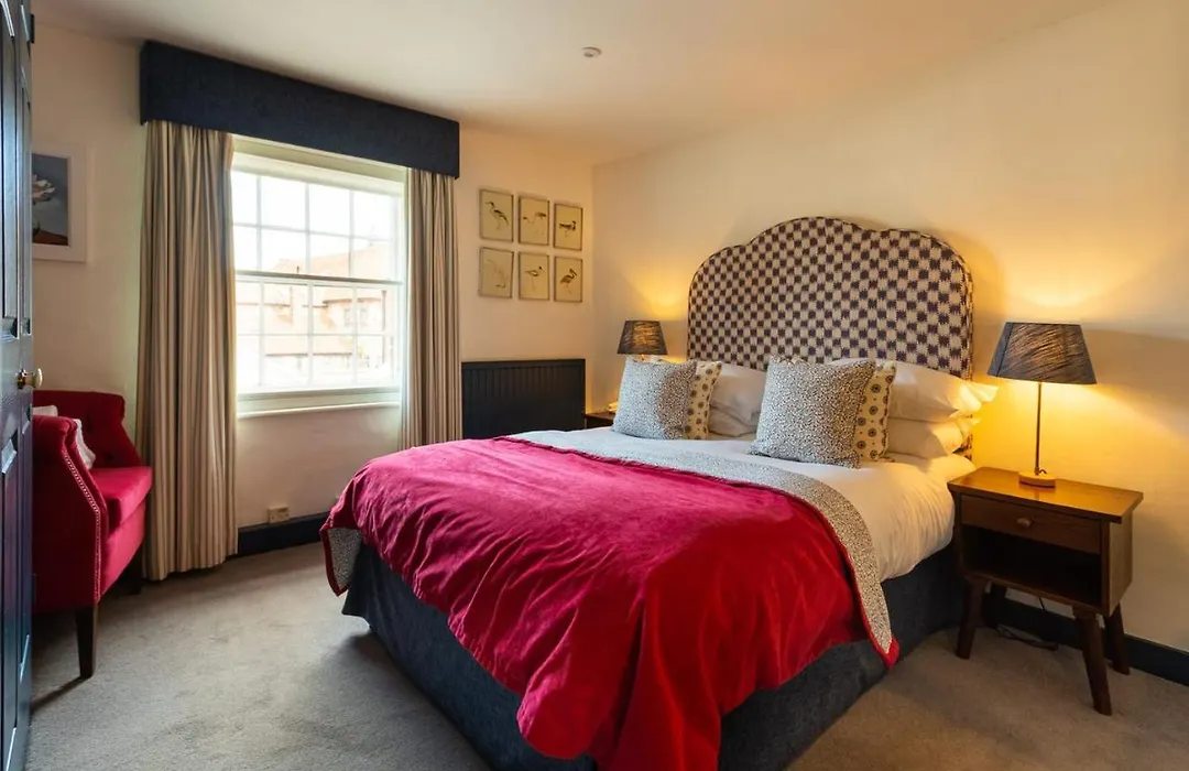 The Hoste And The Vine House Hotels-1
