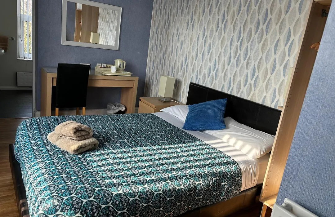 Central Hotel-1