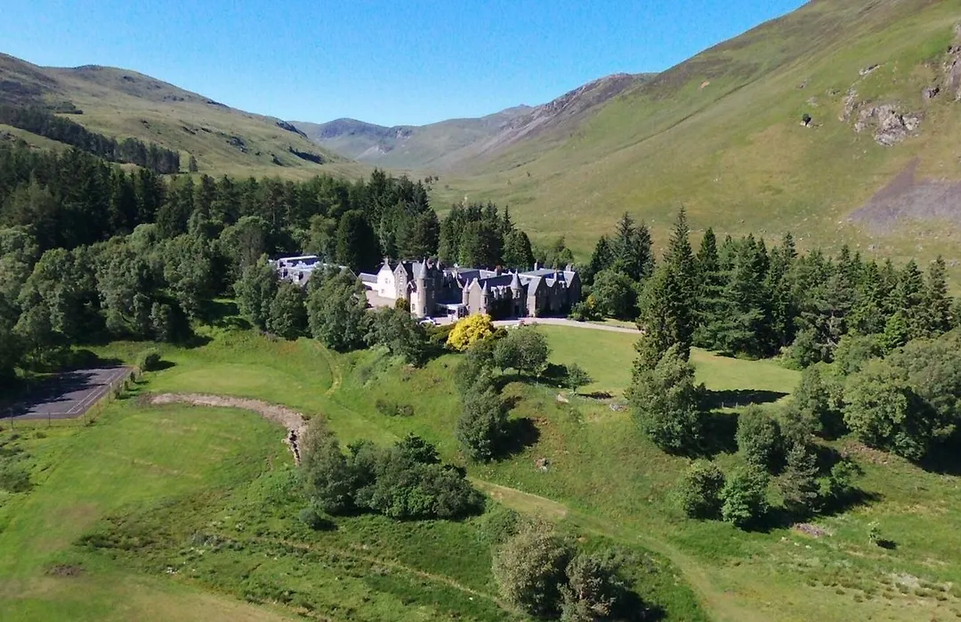 Dalmunzie Castle Hotel-1