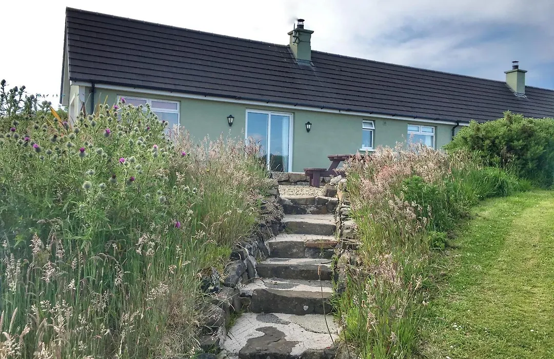 Causeway Coast Country Cottage, Pet-Friendly-1