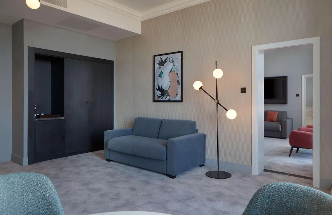 Doubletree By Hilton Brighton Metropole-1