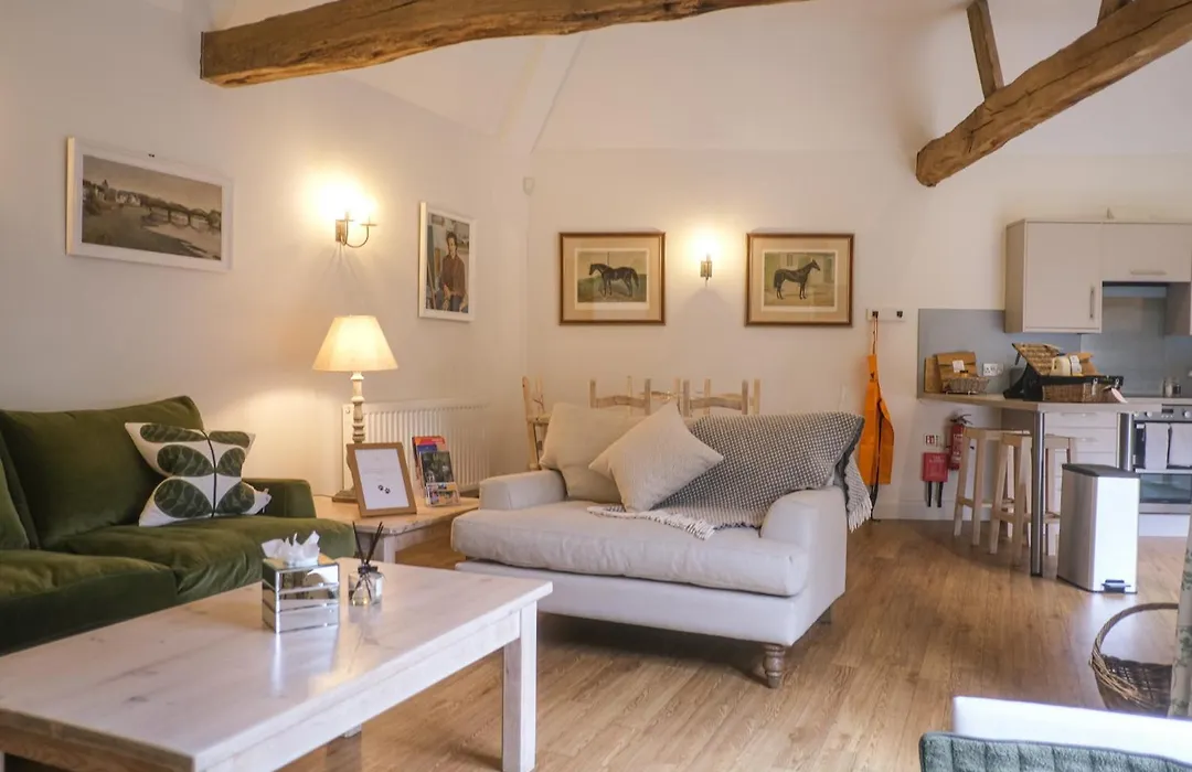 Cowdray Holiday Cottages-1
