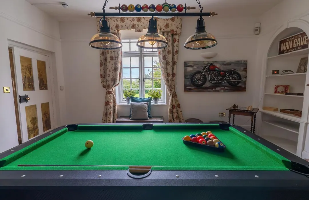 Blackgreaves Farmhouse-1