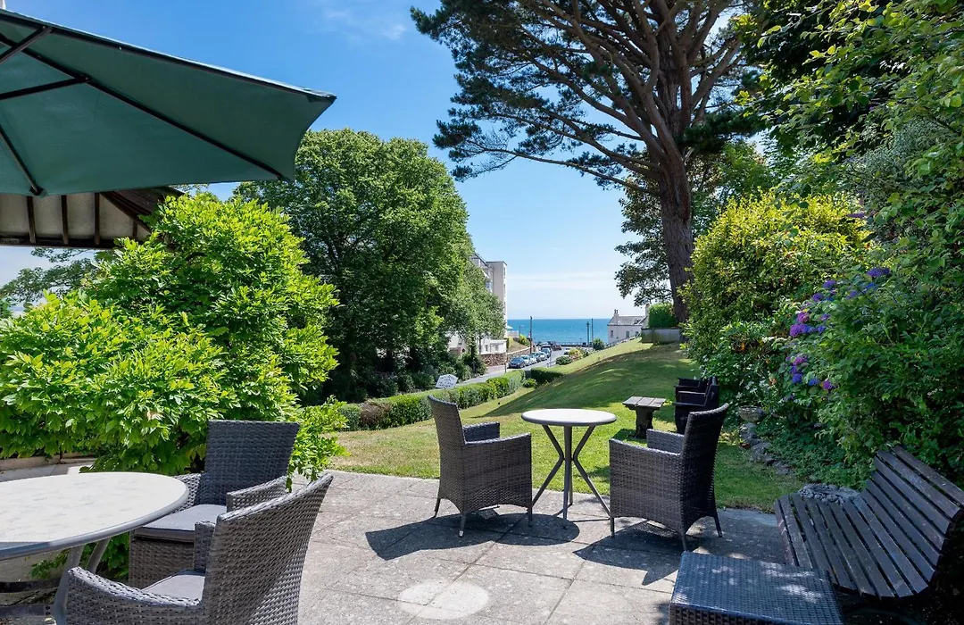 Royal Glen Hotel-1