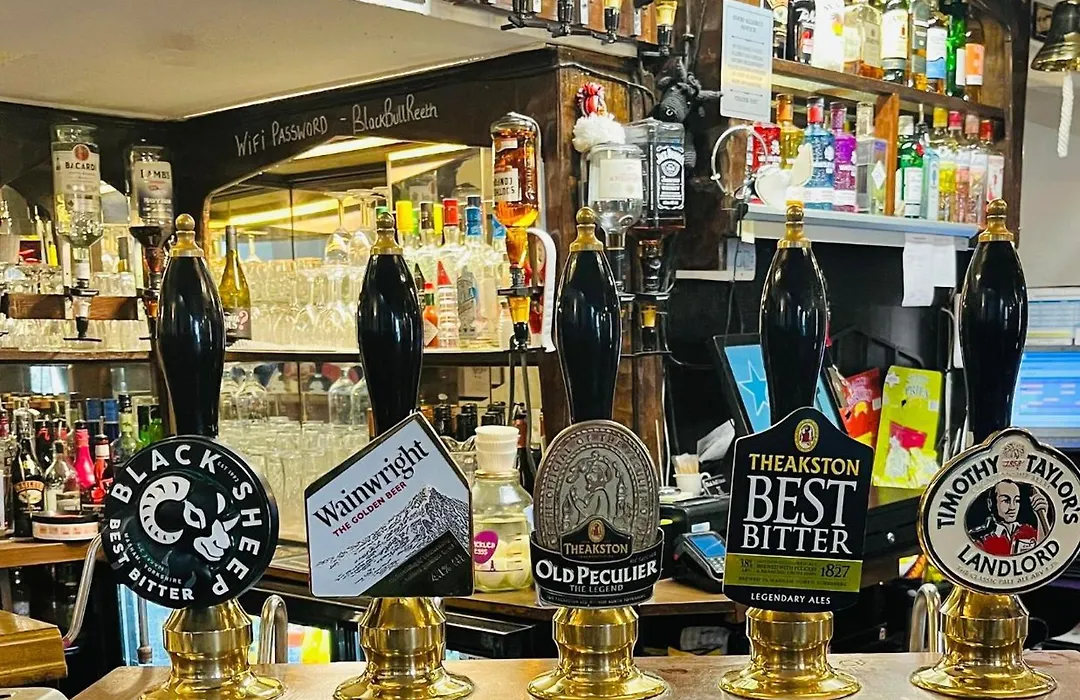 Black Bull Hotel-1
