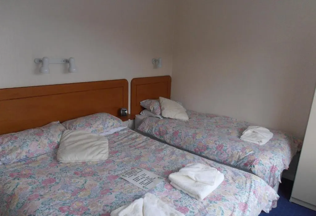 Glynvale Hotel-1
