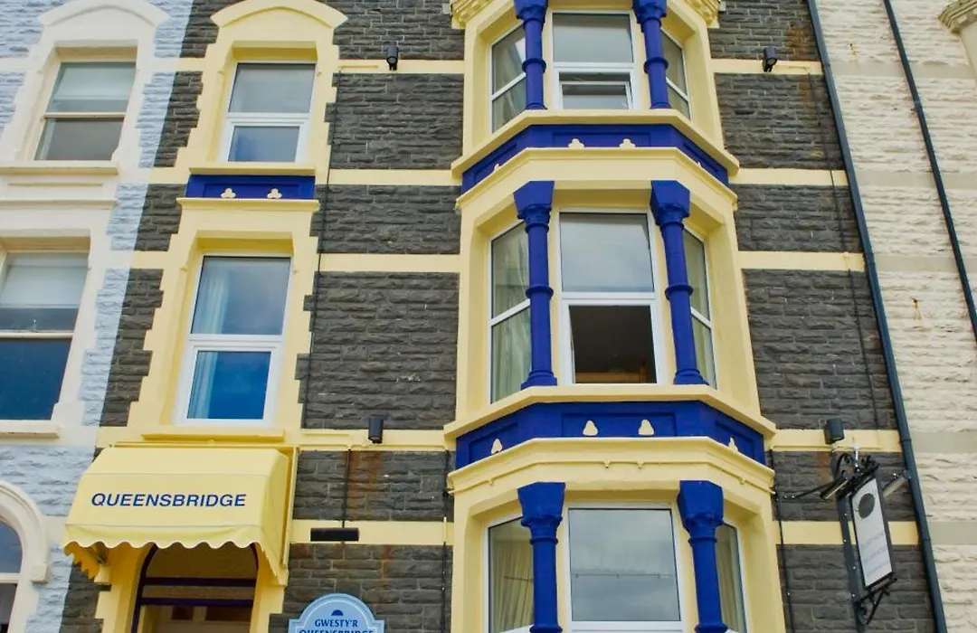 Queensbridge Hotel-1
