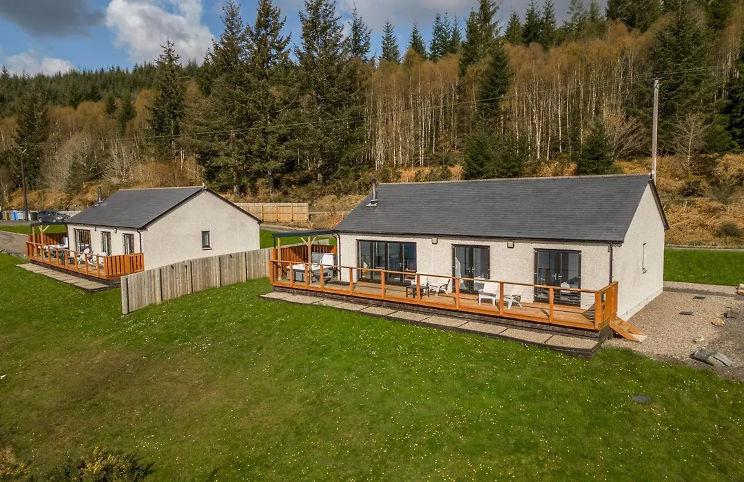 Shoreland Lodges - Holly Lodge-1