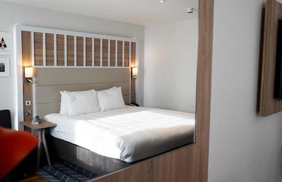 Holiday Inn London-Shepperton By Ihg-1